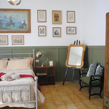 Casa Gaeta 2 *